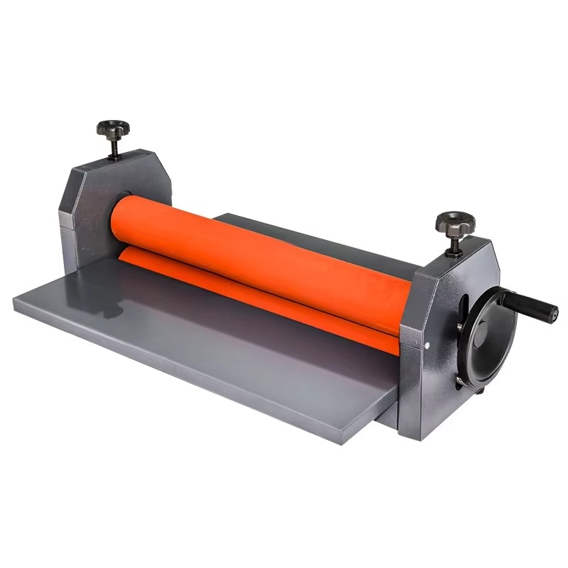Laminator Cold Roll - Ręczna laminarka do plastiku A3/A4, 650