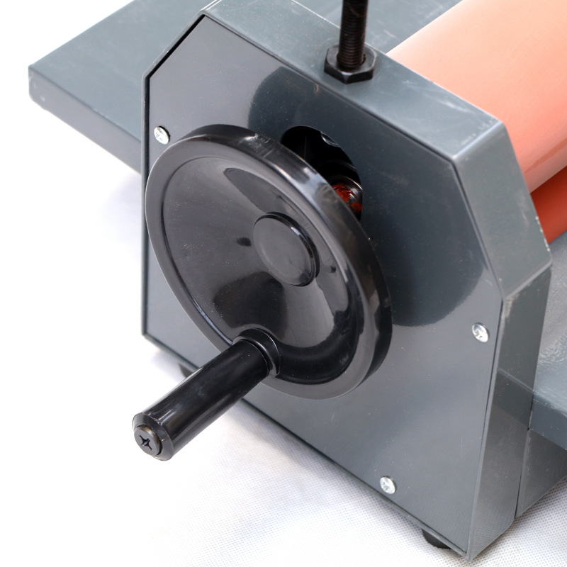Ręczna laminarka do laminowani – Laminator Cold Roll recenzja i cena